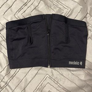 Medela Easy Expression Medium Bustier in Black